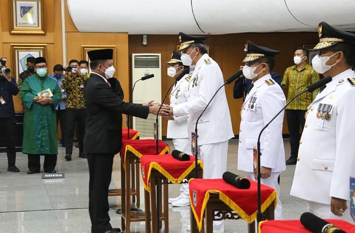 Al Muktabar Resmi di Lantik Menjadi Pj.Gubernur Banten