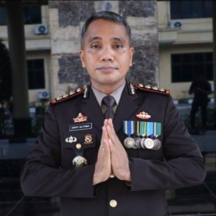 Kabid Humas Polda Banten Kombes Pol Shinto Silitonga, Dapat Tugas Baru Di Jerman, Wartawan Haru Dan  Berkirim Doa