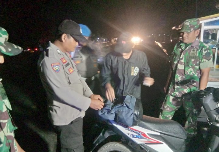 Polsek Bayah Polres Lebak Melaksanakan Patroli KKRYD Antisipasi Gangguan Kamtibmas