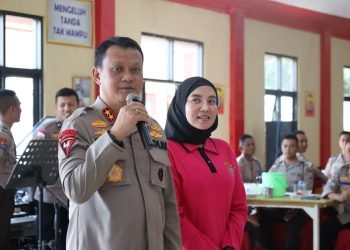 Penuh Haru, Ini Suasana Saat Kapolda Banten Video Call Dengan Orangtua Siswa SPN