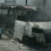 Diduga Konseleting Aki, Ditlantas Polda Banten Padamkan Angkot Terbakar
