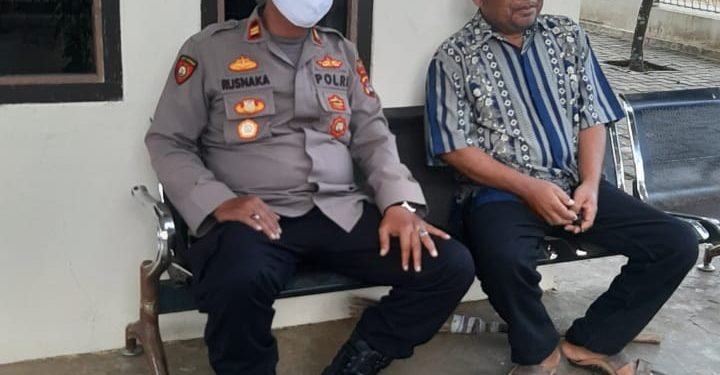 Kapolsek Cirinten Polres Lebak Laksanakan Program Kapolda Banten”Silaturahmi” Sekaligus Edukasi Prokes