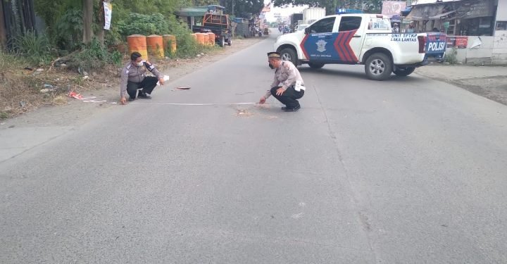 Satlantas Polresta Tangerang Evakuasi Korban Kecelakaan MD Ditempat