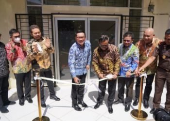 MENKOPOLHUKAM MERESMIKAN BALAI REHABILITASI NAPZA ADHYAKSA