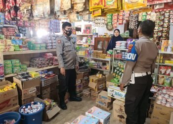 Polsek Walantaka Lakukan patroli dialogis di warung sembako