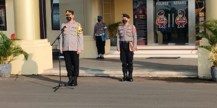 Apel Jam pimpinan Polres Serang dilanjutkan pelaksanaan tes urin personel secara acak