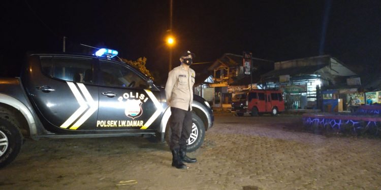 Konsisten dlakukan Personil Polsek Leuwidamae  Patroli Malam tekan Kejahatan C3
