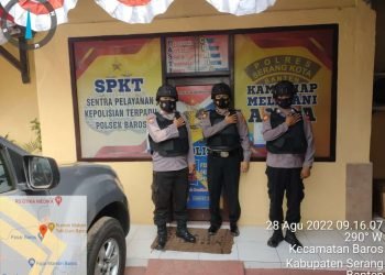 Anggota Polsek Baros laksanakan Sispam Mako Pagi
