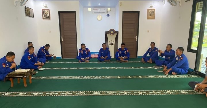 Pembinaan Rohani Dan Mental, Ditpolairud Polda Banten Lakukan Giat Rutin Pengajian Bersama