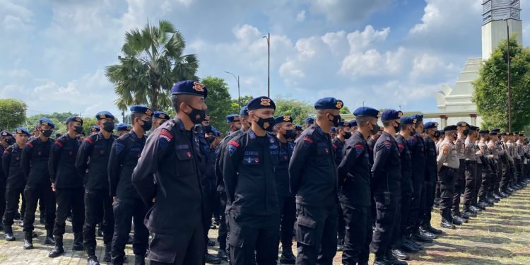 Satbrimob Polda Banten, Ikuti Apel Gabungan Pengamanan Unjuk Rasa di Wilkum Polresta Serang Kota