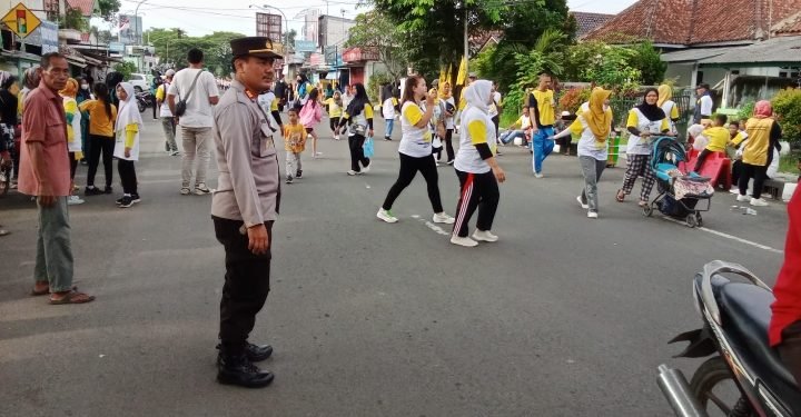 Kapolsek Rangkasbitung Polres Lebak Melaksanakan Giat Pengamanan dan Monitoring Jalan Santai