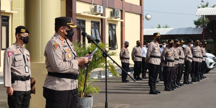 Pimpin Kenaikan Pangkat Pengabdian Perwira Polri, Ini Pesan Kapolres Serang