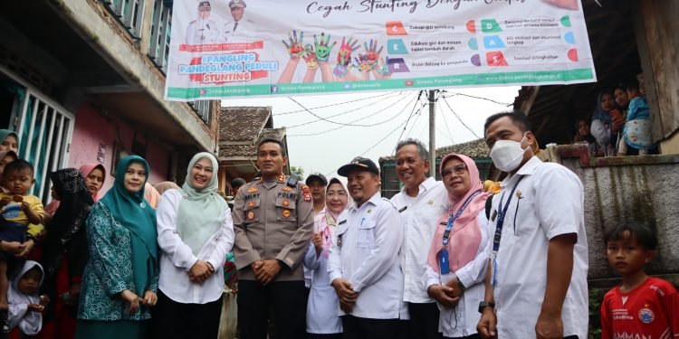 Kapolres Pandeglang Hadiri Bulan Penimbangan Anak di Majasari