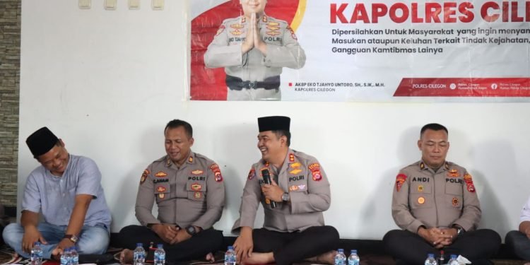Polres Cilegon Polda Banten Gelar Jumat Curhat