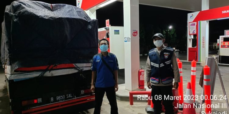 Polsek Panggarangan Polres Lebak, Laksanakan KRYD Gelar Patroli Dialogis Pada Malam Hari