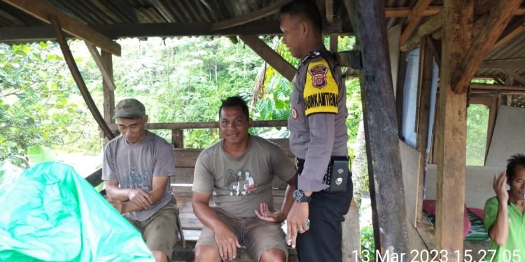 Bhabinkamtibmas Polsek Sobang Polres Lebak Laksanakan Giat Program Quick Wins Presisi, Sambang Silaturahmi tokoh Masyarakat