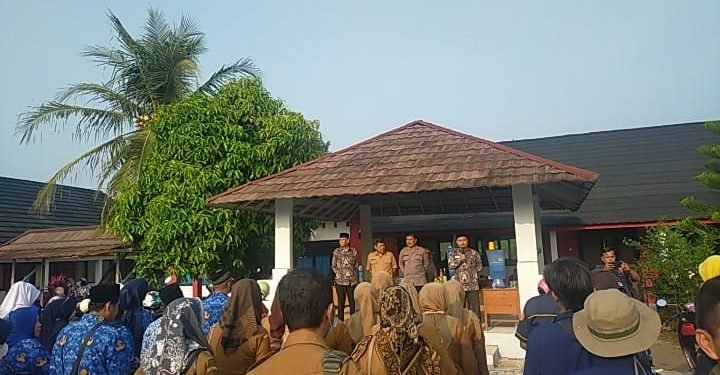 Kapolsek Rangkasbitung Polres Lebak Bersama Pj.Camat Rangkasbitung Lepas Pawai Ta’aruf MTQ Menuju Kecamatan Maja