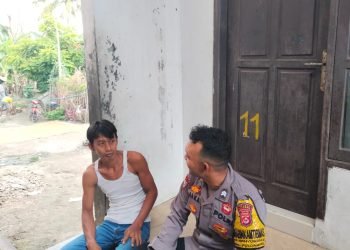 Duduk bersama bareng Dengan Warga, “YUK NGOPI WAE” Bhabinkamtibmas Polsek Puloampel Polres Cilegon Duduk Bersama