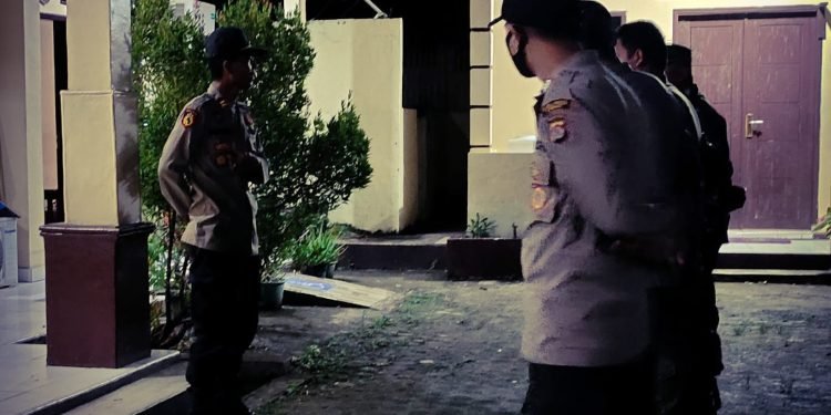 Cegah Gangguan Kamtibmas Polsek Panggarangan Polres Lebak Gelar Patroli