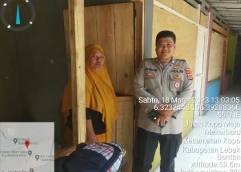 Sambang Kerumah Warga Bhabinkamtibmas Polsek Kopo Polres Serang Berikan Himbauan Kamtibmas
