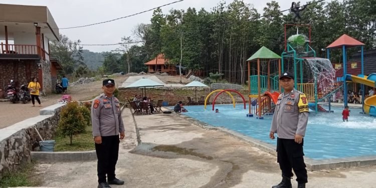 Warga Tentram dan Damai, Personel Polsek Muncang Polres Lebak Patroli Dialogis