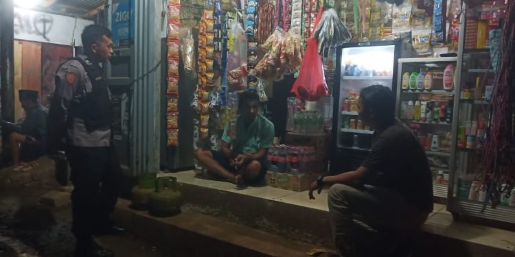 Kapolsek Cirinten Polres Lebak Perintahkan Anggota Laksanakan Kegiatan Ops Pekat Maung Imbangan 2023