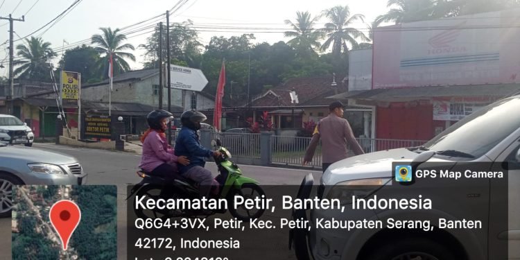 Strong Point Pagi Dalam Wujud Nyata Kehadiran Anggota Polsek Petir Polres Serang Ditengah Masyarakat
