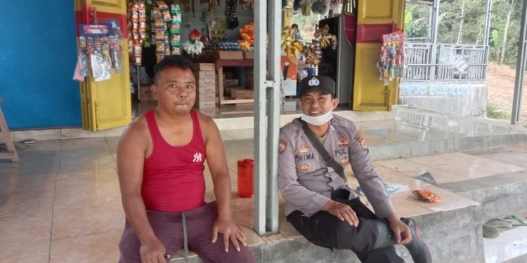 Bhabinkamtibmas Polsek Sobang Polres Lebak  Menindaklanjuti Program Quick Wins Presisi Kapolri “Sambang kepada Warga masyarakat dan tokoh pemuda”