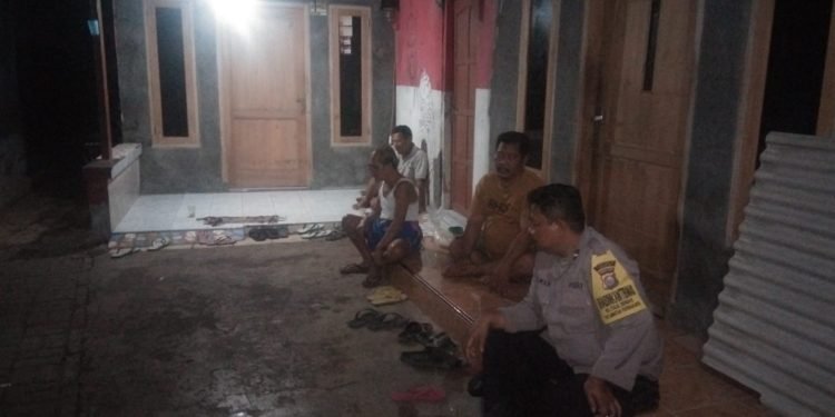 Bhabinkamtibmas Melaksanakan Patroli Dialogis sambang ke Warga Binaanya