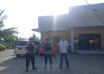 Menjaga keamanan dari Luar Mako,Personil Menggelar Sispam Mako Polsek Purwakarta Polres Cilegon