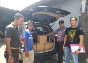 Kanit Unit Reskrim Polsek Rangkasbitung Sita 60 Botol Miras di Beberapa Tempat Dalam Ops Pekat Maung Imbangan 2023
