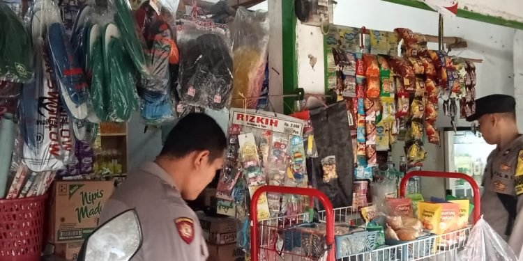 Ciptakan Suasana Ramadhan yang Khusyuk, Polsek Cikulur Polres Lebak melaksanakan Operasi Pekat