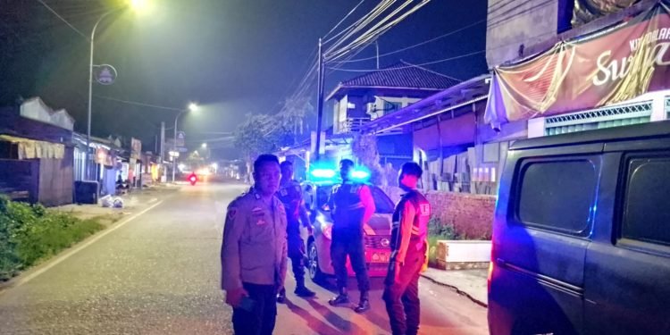 Blue Light Patrol Samapta Polsek Petir Polres Serang Melaksanakan Patroli Dialogis KRYD