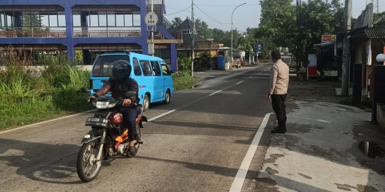 Strong Point Dalam Wujud Nyata Kehadiran Anggota Polsek Petir Polres Serang Ditengah Masyarakat