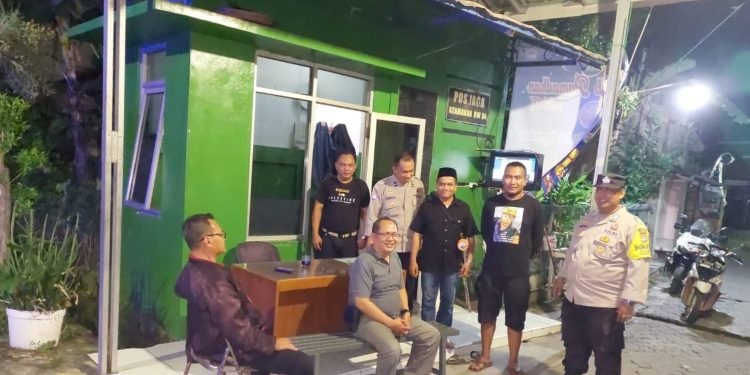 Bhabinkamtibmas laksanakan giat Patroli sambang