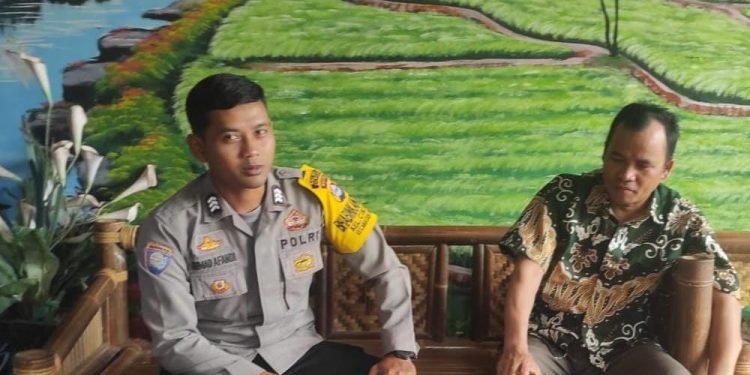 Eratkan  Silaturahmi & Komunikasi aktif, Personil Polsek  Cibeber sambangi Tokoh masyarakat Cibeber