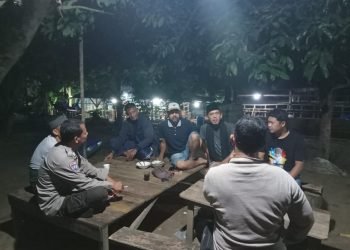 Kapolsek Cibadak Polres Lebak Bersama Anggota Laksanakan Program Kapolda Banten “Yuk Ngopi Wae”Bersama Warga Kaduagung