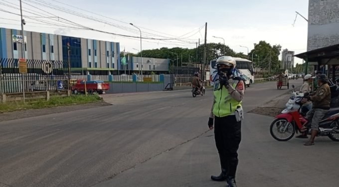 Rutin Setiap Hari,Upaya Personil Polsek Ciwandan Polres Cilegon Polda Banten Lancarkan Arus Lalu Lintas