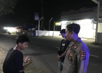 Patroli Dialogis Malam Polsek Wanasalam Polres Lebak Himbau Pemuda Tidak Perang Sarung Dan Balap Liar
