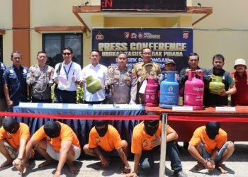 Bongkar Praktik Pengoplosan Tabung Gas Subsidi, Polsek Panongan Polresta Tangerang Ringkus 5 Pelaku