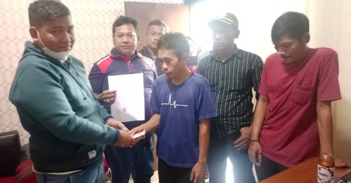 Damaikan Warga yang Berselisih, Bhabinkamtibmas Polsek Rajeg Polresta Tangerang Lakukan Pendekatan Problem Solving