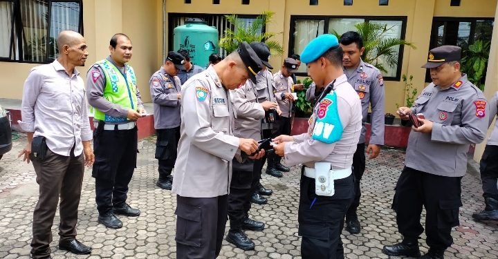 Tegakkan Disiplin,Polsek Ciwandan Polres Cilegon Polda Banten Menerima Pengecekan Dari Sie Propam Polres Cilegon