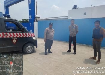 Kegiatan Rutin Yang Ditingkatkan Polsek Kopo Polres Serang Memberikan Himbauan Antisipasi Gangguan Kamtibmas Saat Hari Libur