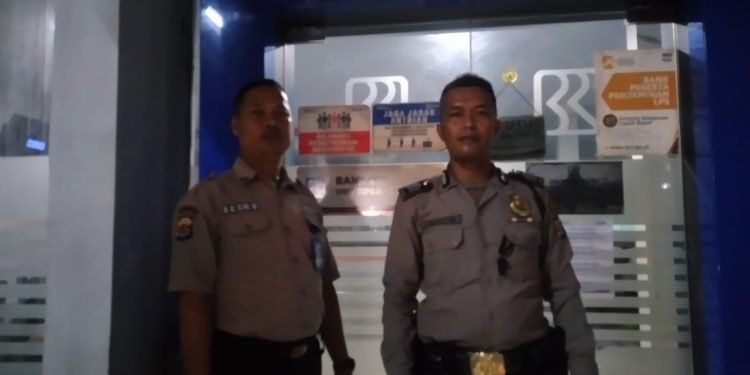 Cegah Kriminalitas dan gangguan kamtibmas, Polsek Cipanas Polres Lebak Patroli Obyek Vital