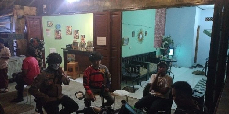 Sambang Berikan Rasa Aman dan nyaman Polsek Muncang Polres Lebak