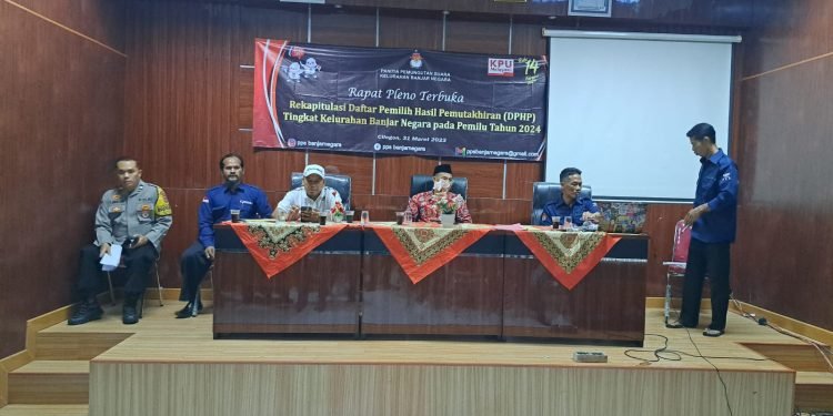 Rapat Pleno,Bhabinkamtibmas Polsek Ciwandan Polres Cilegon Polda Banten Hadiri Undangan
