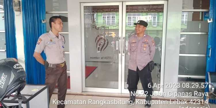 Anggota Polsek Rangkasbitung Polres Lebak Laksanakan Giat Patroli Dialogis Cegah 3 C
