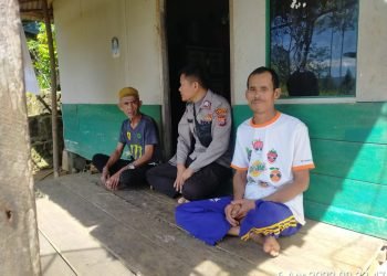 Sambang warga Desa Sindanglaya, Bhabinkamtibmas Polsek Sobang Polres Lebak Sambangi Berikan Himbauan Kamtibmas