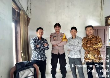 Bhabinkamtibmas Polsek Cirinten Polres Lebak Laksanakan Giat Patroli Dan Sambang