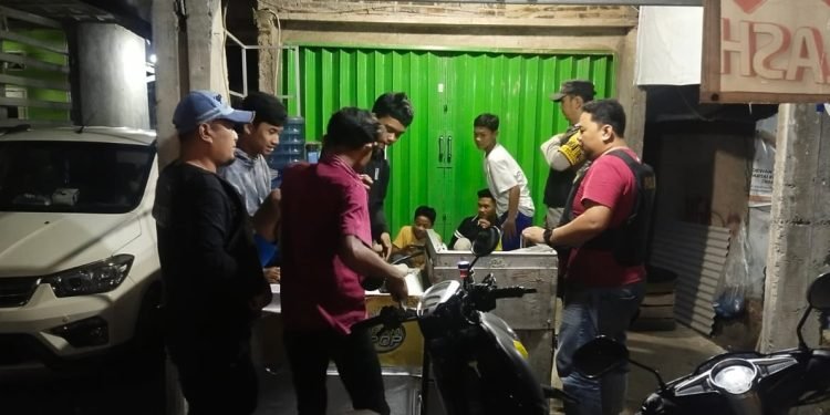 Antisipasi 3C (Curat, Curas, Curanmor), Gank Motor, perang sahur menjelang sahur dan gangguan Kriminalitas lainnya, Polsek Bojonegara Polres Cilegon Polda Banten laksanakan Patroli Mobile Blue Light dan Dialogis di kewilayahan